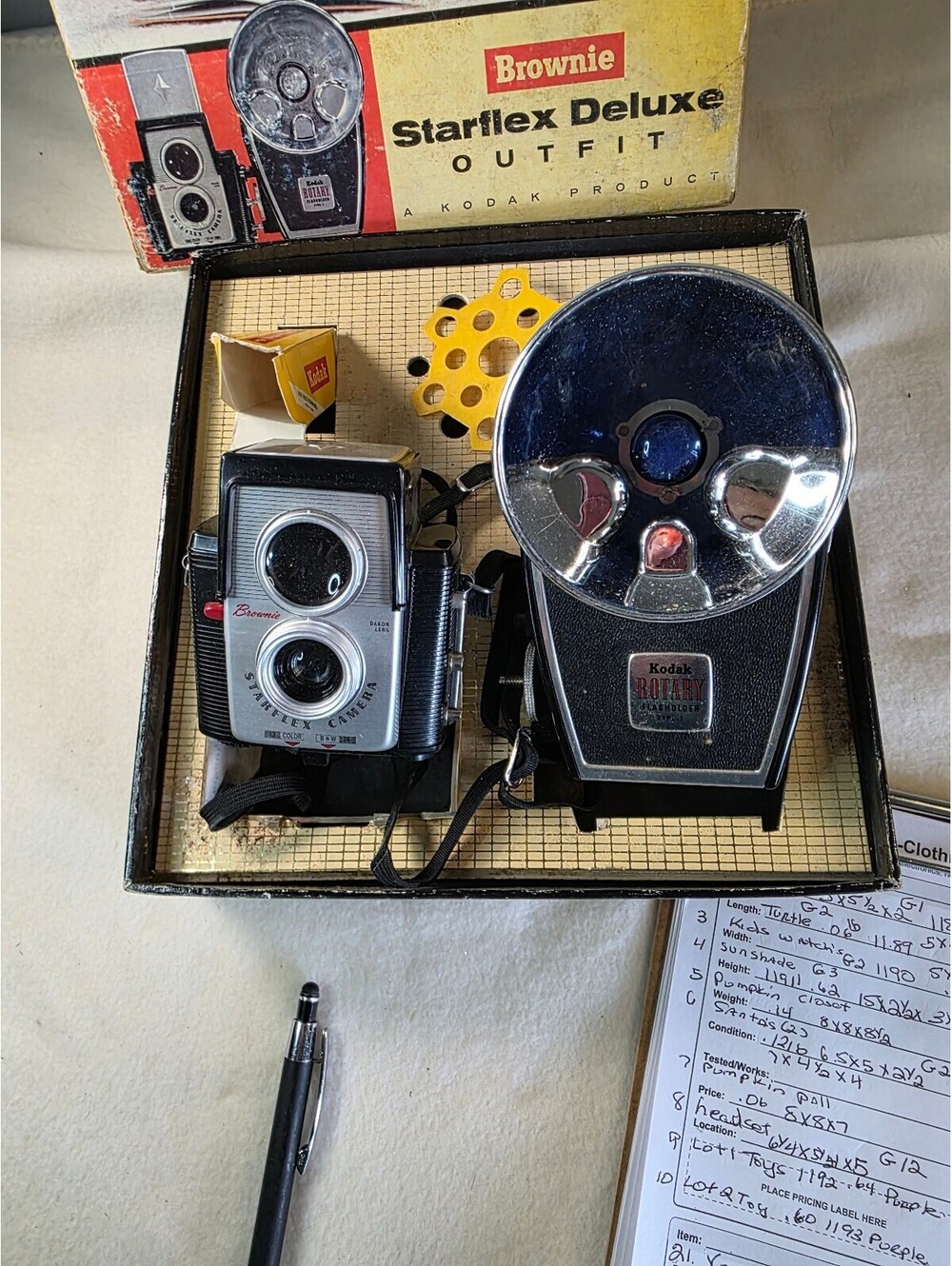 Vintage Kodak Brownie Starflex Deluxe Camera Flash Outfit Box 1957–1964